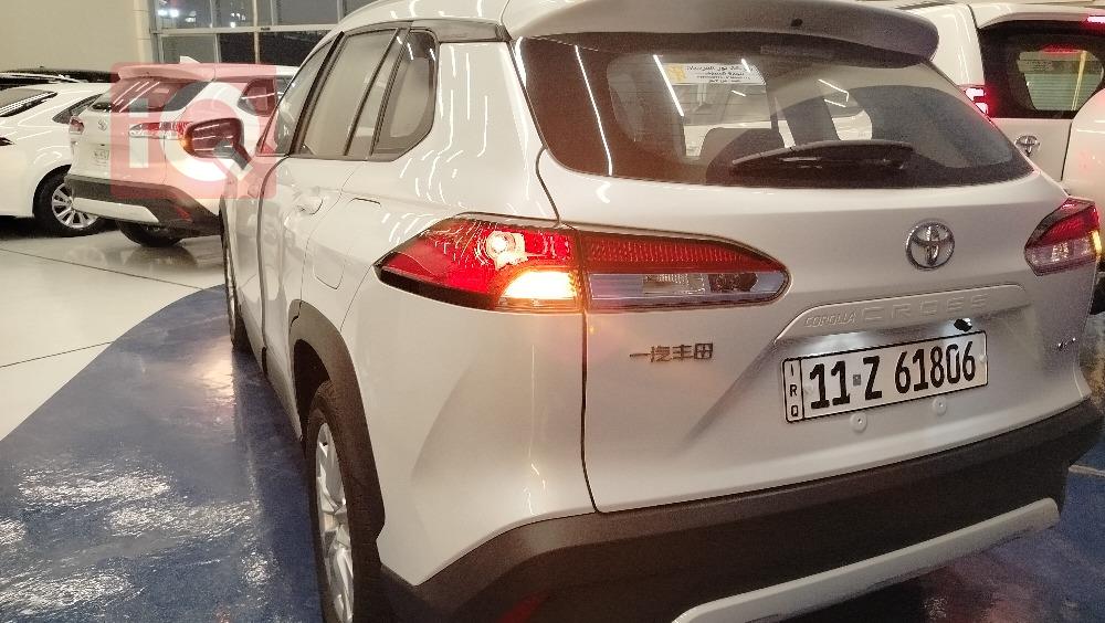 تۆیۆتا کۆرۆلا کرۆس